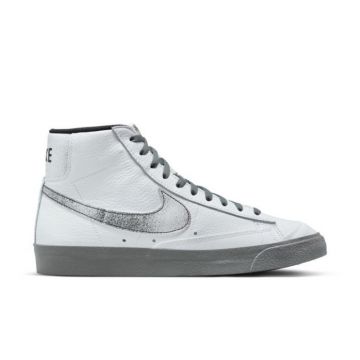 Pantofi Sport Nike Blazer MID 77 EMB