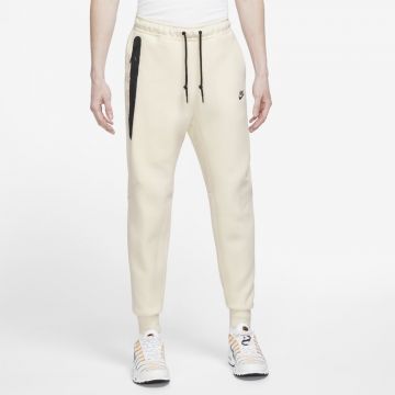 Pantaloni Nike M NK tech fleece JGGR