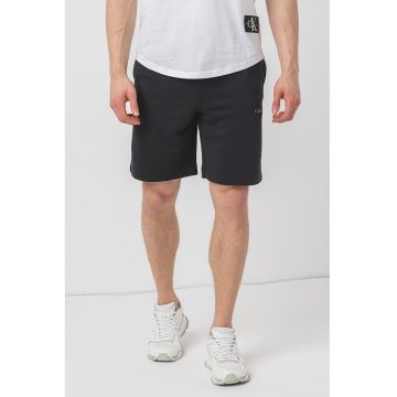 Pantaloni scurti cu talie ajustabila - pentru fitness