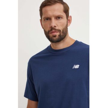 New Balance tricou din bumbac Small Logo barbati, culoarea albastru marin, cu imprimeu, MT41509NNY