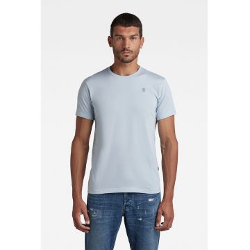 Tricou regular fit cu decolteu la baza gatului