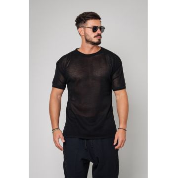 Tricou supradimensionat cu decolteu la baza gatului