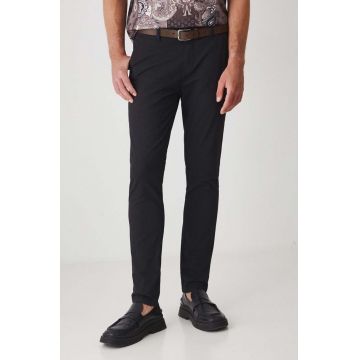 Medicine pantaloni barbati, culoarea negru, mulata