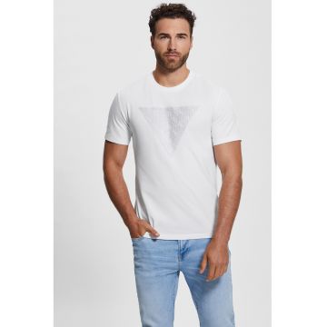 Tricou slim fit cu decolteu la baza gatului si imprimeu logo