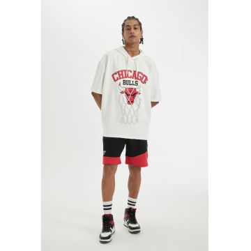 Tricou supradimensionat cu gluga NBA Chicago Bulls