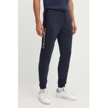 EA7 Emporio Armani pantaloni de trening din bumbac culoarea albastru marin, cu imprimeu, PJOGZ.6DPP57