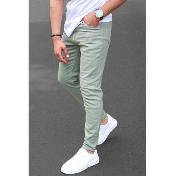 Pantaloni slim fit