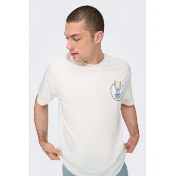 Tricou de bumbac organic cu imprimeu grafic