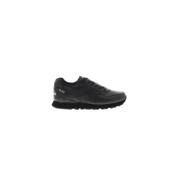 Pantofi sport low-top de piele ecologica cu logo stantat pe partea din spate