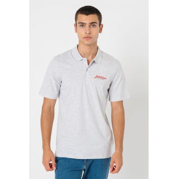 Tricou polo cu fenta cu nasturi