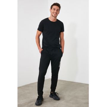 Pantaloni sport conici cu snur de ajustare in talie