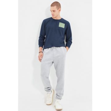 Pantaloni sport cu buzunare oblice