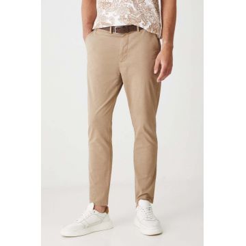 Medicine pantaloni barbati, culoarea bej, cu fason chinos