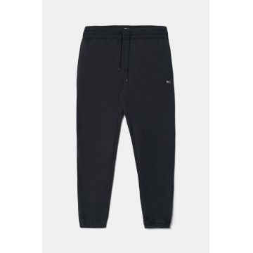 Tommy Jeans pantaloni de trening culoarea gri, neted, DM0DM20473