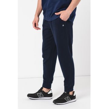 Pantaloni de trening cu snur de ajustare