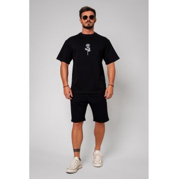 Set de tricou cu model grafic si bermude