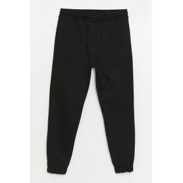 Pantaloni de trening cu imprimeu text