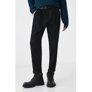 Medicine pantaloni barbati, culoarea negru, drept