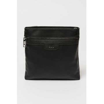 Geanta crossbody de piele cu barete ajustabile