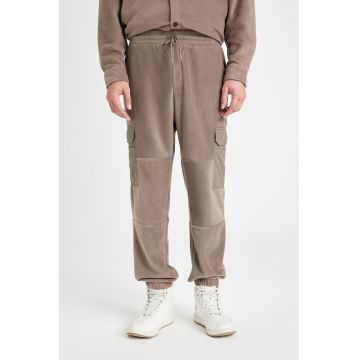 Pantaloni cargo cu buzunare cu clapa