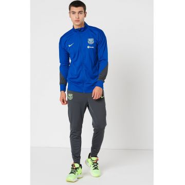 Trening cu Dri-FIT pentru fotbal