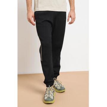 Pantaloni conici de trening cu snururi