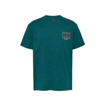 Tricou de bumbac cu decolteu la baza gatului si imprimeu logo pe partea din spate