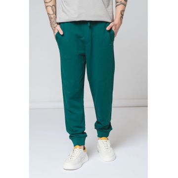 Pantaloni de trening din bumbac cu logo discret Dayote