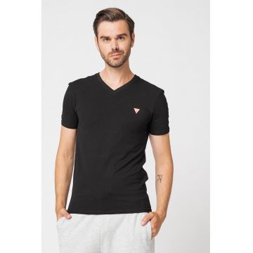 Tricou slim fit cu decolteu in V