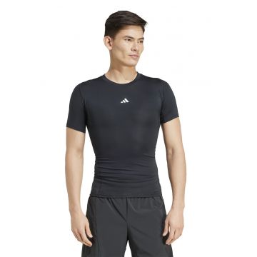 Tricou slim fit pentru fitness