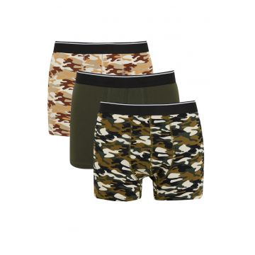 Set de boxeri cu imprimeu camuflaj si model uni - 3 perechi