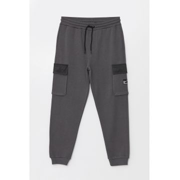 Pantaloni de trening cu talie ajustabila