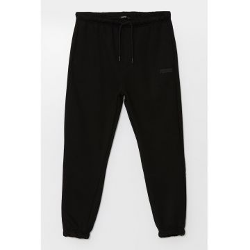 Pantaloni de trening din amestec de bumbac cu snur