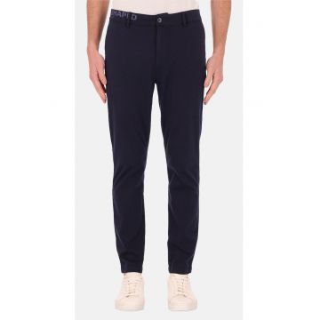 Pantaloni chino din amestec de bumbac