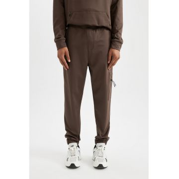 Pantaloni de trening cu buzunare laterale