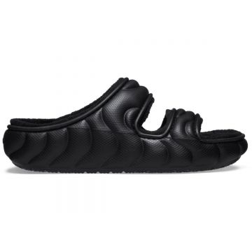 Crocs Classic Cozzzy Overpuff Sandal Negru - Black