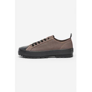 Pantofi sport low-cut de piele intoarsa