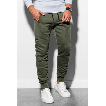 Pantaloni sport cu cusaturi accentuate