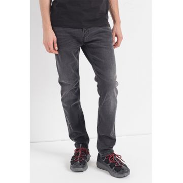 Blugi slim fit 708