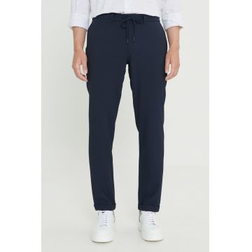 Pantaloni chino din amestec de bumbac