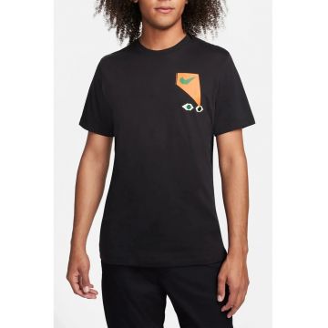 Tricou cu imprimeu si decolteu la baza gatului