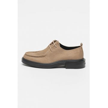 Pantofi chukka din piele nabuc Apron