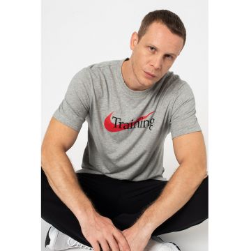 Tricou cu tehnologie Dri-Fit - pentru antrenament Swoosh