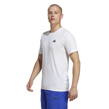 Tricou cu decolteu la baza gatului - pentru fitness