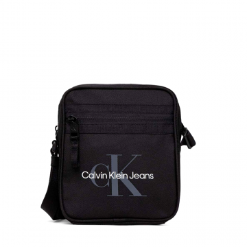 Geantă crossbody bărbați Calvin Klein Jeans neagră cu logo frontal 3108BGEA2156N