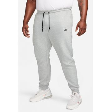 Pantaloni de trening cu buzunare cu fermoar