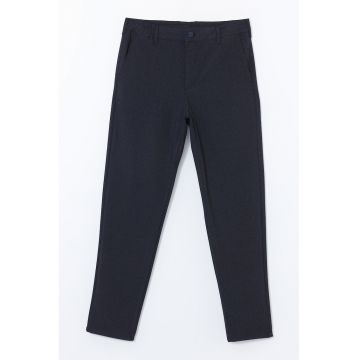 Pantaloni eleganti cu talie medie