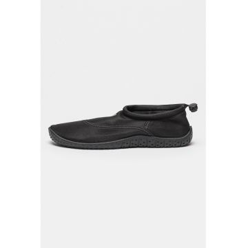 Pantofi slip-on de apa. Negru