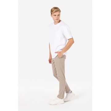 Pantaloni chino regular fit