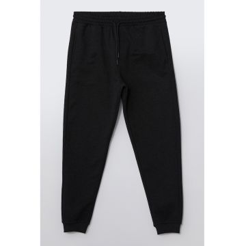 Pantaloni de trening cu talie ajustabila